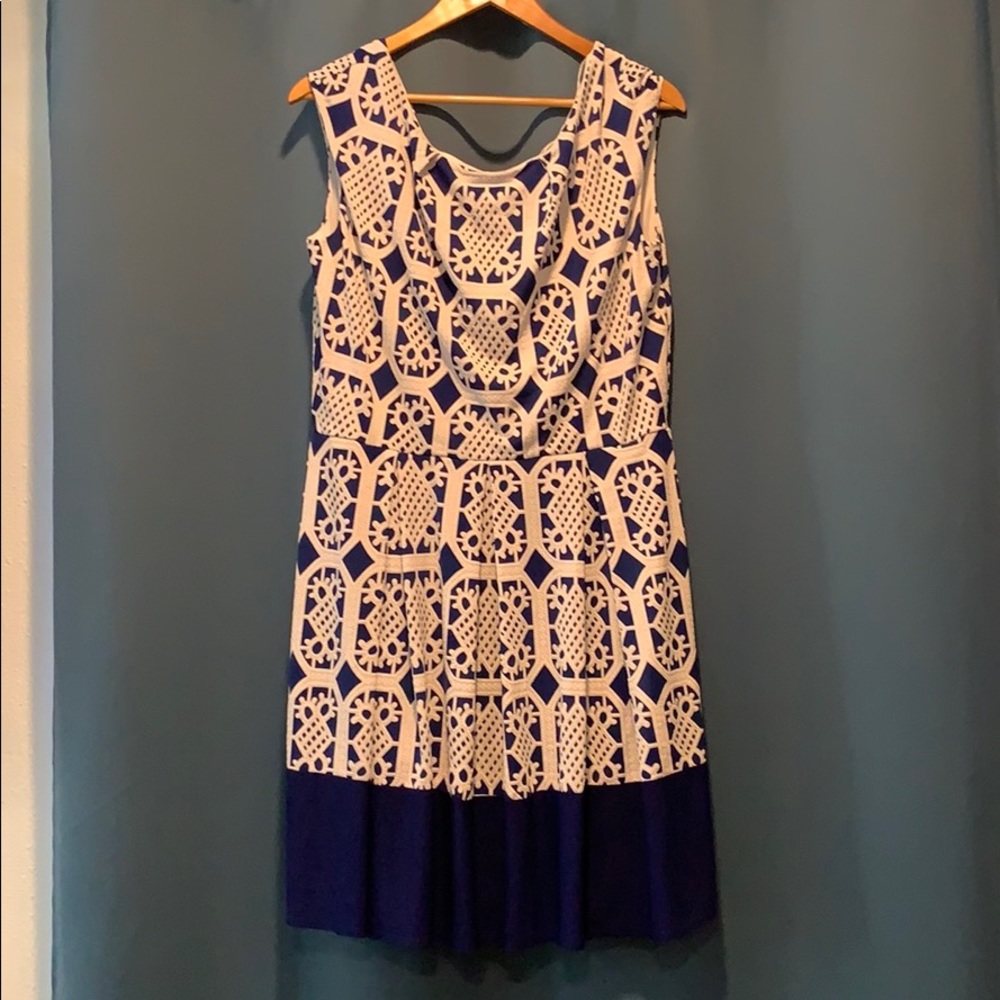Tiana b. Blue and white dress size 14